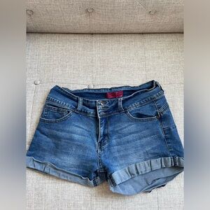 Women short